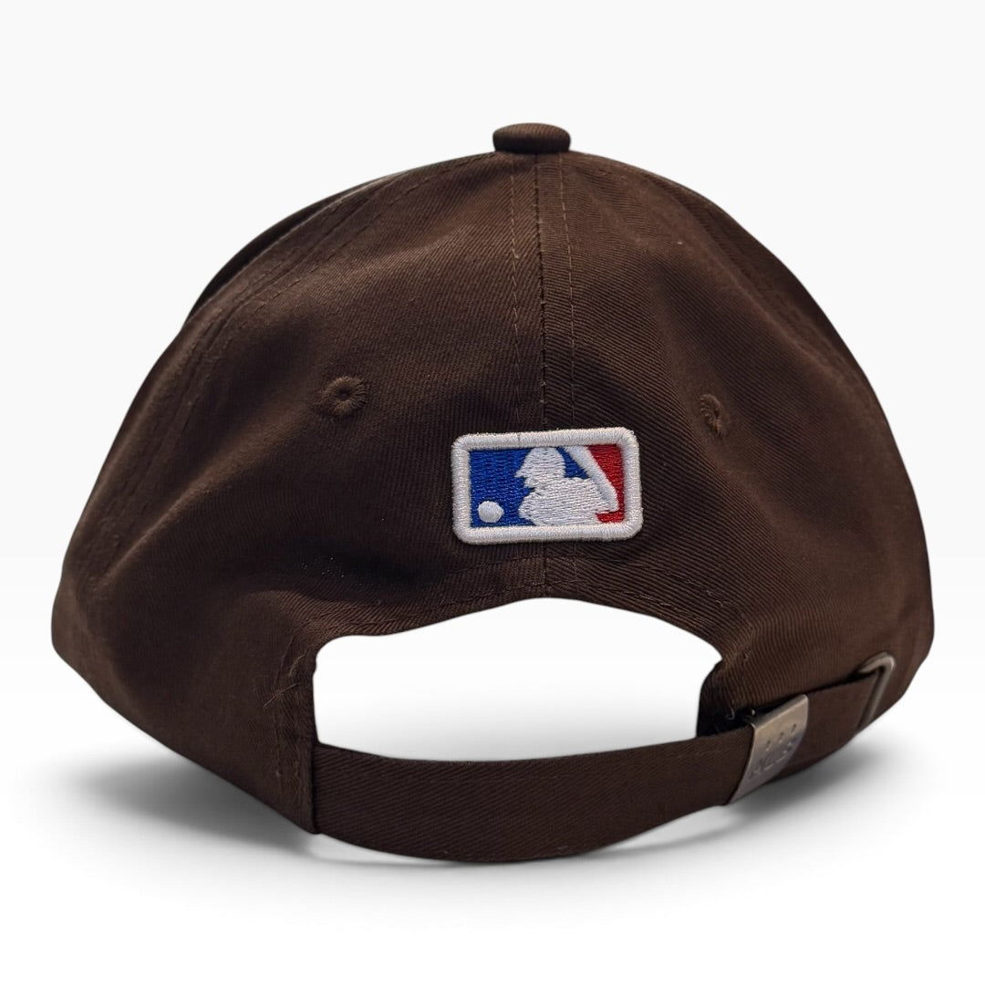 New Era New York Yankees 9FORTY Adjustable Cap – Brown
