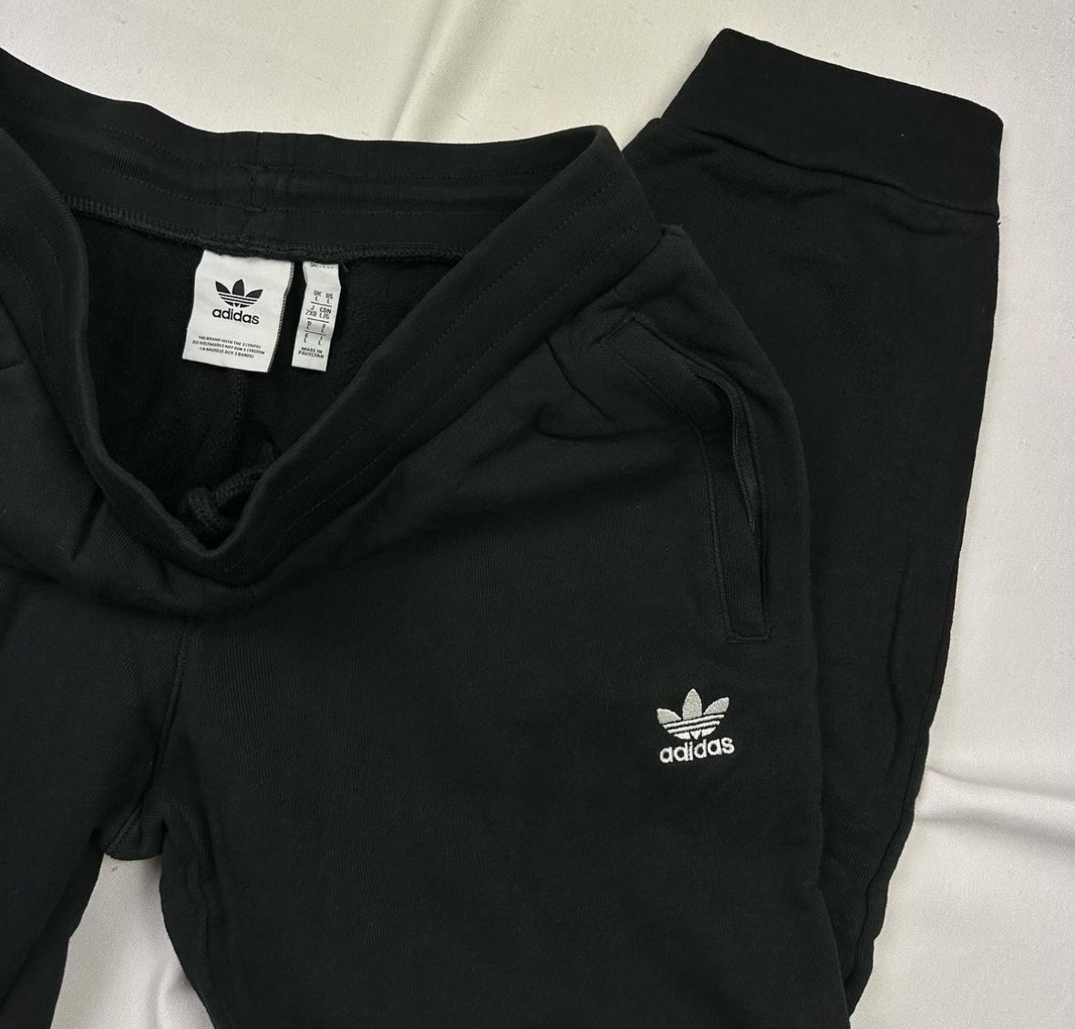 Adidas Baggy SweatPants