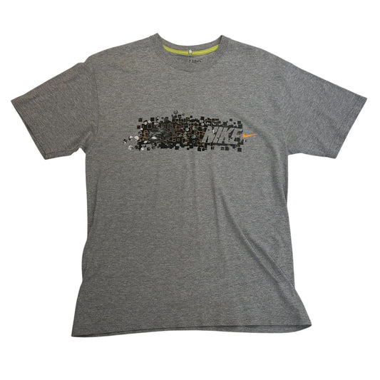 Vintage Nike Grey Graphic T-Shirt