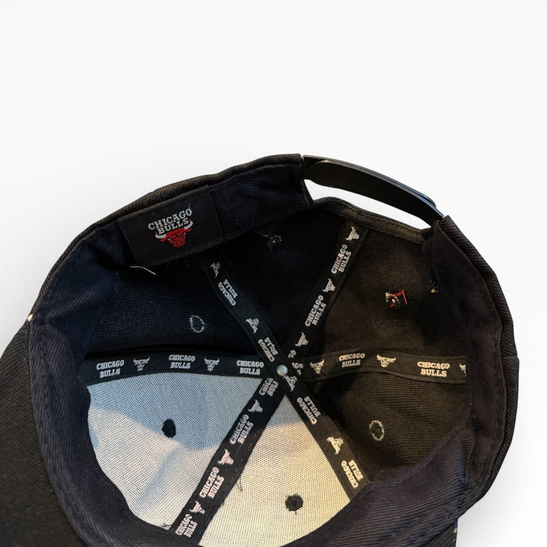 Chicago Bulls Vintage Snapback Cap